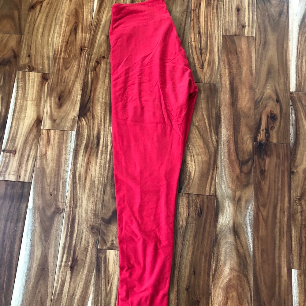 LuLaRoe OS bright red leggings
